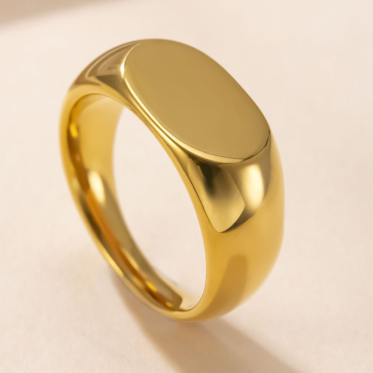 Wholesale Titanium steel ring cast oval polished couple ring